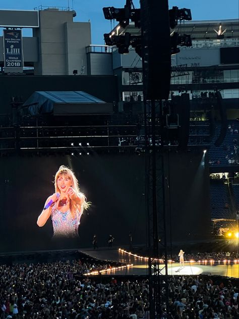 Foxborough Massachusetts, Massachusetts, Swift, Taylor Swift, In This Moment