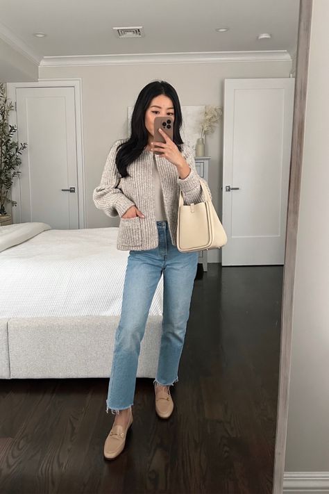 Petite nordstrom casual chic finds Women Cardigan Outfit, Blouson Sleeve, Smart Casual Outfit, Chunky Knit Cardigan, Cardigan Outfits, Casual Chic Outfit, Petite Women, Sleeve Cardigan, Asian Style