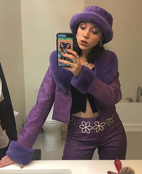 TUNNEL VISION on Instagram: “Angel @sydn4sty in the Daisy Chain Link Stainless Steel Belt from the shop! 😈 our #cybermonday sale is here — all vintage is now 50% off…” Shop Tunnel Vision, Purple Monochrome Outfit, Cybermonday Sale, Purple Outfit, Tunnel Vision, 70s Outfits, Monochrome Outfit, Purple Outfits, Kawaii Fashion Outfits