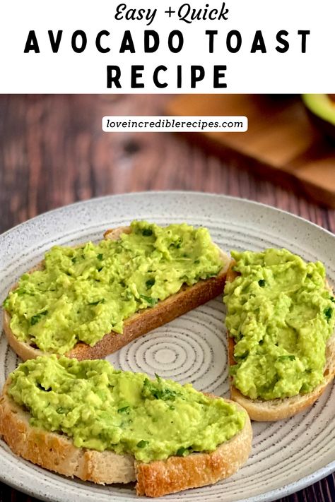 You will love this smashed avocado toast! This recipe is quick and easy for a healthy breakfast! Enjoy for a vegan or vegetarian breakfast! Recipes For Avocado Toast, Avacodo Toast Recipes Breakfast Eggs, Avacoda Toast Recipes, How To Make Avocado Toast, Avacodo Toast Recipes With Egg, French Tost, Avacodo Toast Recipes Breakfast, Avocado For Breakfast, Avocado Toast Ideas