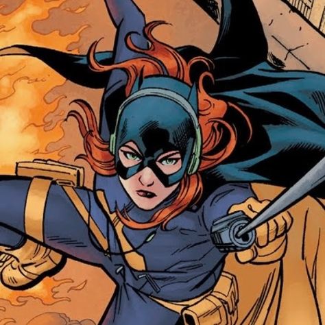 Barbara Gordon Icons, Batgirl Pfp, Batgirl Barbara Gordon, Barbara Gordon Batgirl, Barbara Gordon Oracle, Dc Heroines, Barbara Jordan, Nightwing And Batgirl, Batgirl Art