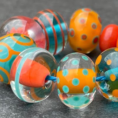 Handmade lampwork glass beads by Laura Sparling Glass Art Techniques, Lampwork Bead Jewelry, Instagram Party, Handmade Lampwork Bead, Handmade Glass Beads, Beaded Brooch, Lampwork Glass Beads, Color Shapes, Beading Tutorials