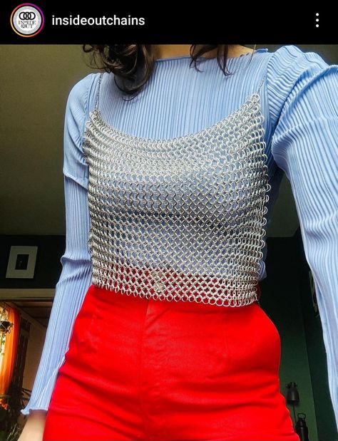 Chainmail Top Outfit, Knit Chainmail, Glasto Outfits, Chain Mail Skirt, Modern Merlin, Chainmail Fashion, Crop Top Sewing Pattern, Modern Medieval, Chainmail Top