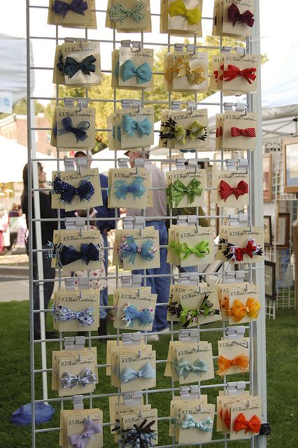 New gridwall for clips helped add weight & made the display look more professional. Hair Clip Vendor Display, Hair Bow Booth Display Ideas, Hair Bow Market Display, Hair Bow Vendor Display, Bow Display Ideas, Bow Packaging Ideas, Gridwall Display Ideas, Accessories Display Ideas, Bow Tie Display