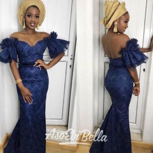 Latest on asoebibella - . Read on BellaNaija - August 25, 2018 Asobi Styles, Aso Ebi Style, Navy Blue Prom, Aso Ebi Lace Styles, Prom Dresses Off The Shoulder, Latest Aso Ebi Styles, Nigerian Lace Styles Dress, Nigerian Lace Styles, Dresses Off The Shoulder