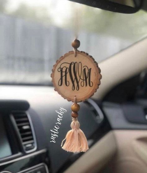 Monogram Car Charm, Beaded Car Charms, Diy Projects To Make And Sell, Car Hanging Accessories, Car Mirror Hangers, Boho Car Accessories, Car Charms Rear View Mirror, Car Jewelry, Mirror Car Accessories