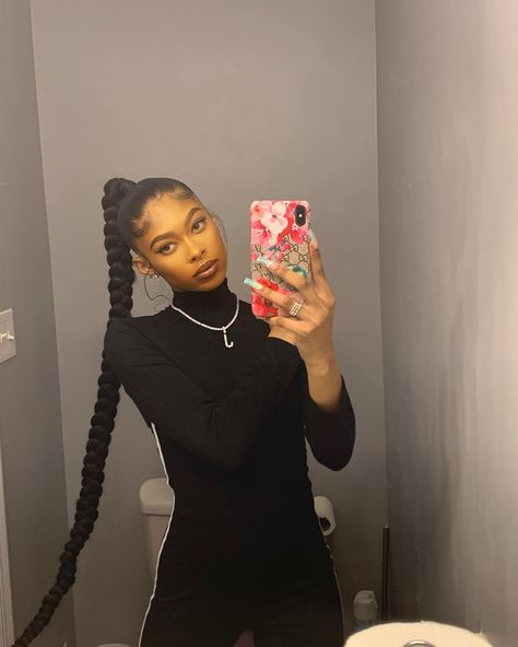 JADA on Instagram: “pretty. high sadity.” 1920s Club, One Braid Ponytail, High Braided Ponytail, Cheap Hairstyles, High Braid, High Ponytail Braid, Sleek Braided Ponytail, Ponytail Braid, Braided Pony