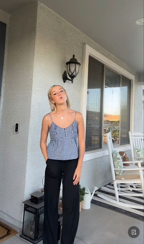 Katelyn Martin Outfits, Utah Fits, Hostess Outfit, Utah Outfits, Beachy Outfits, Weekly Outfits, Stockholm Fashion, Summer Fits, Cute Everyday Outfits