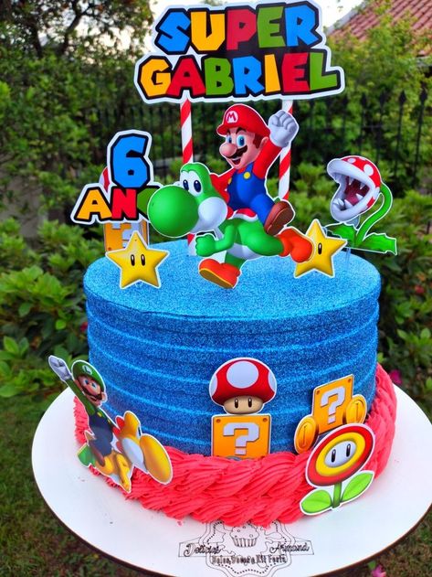 Super Mario Birthday Party Cake, Bolo Do Superman, Bolo Mario Bros, Mario Cake Ideas, Super Mario Bros Cake, Mario Kart Cake, Mario Kart Party, Mario Bros Birthday Party Ideas, Mario Birthday Cake