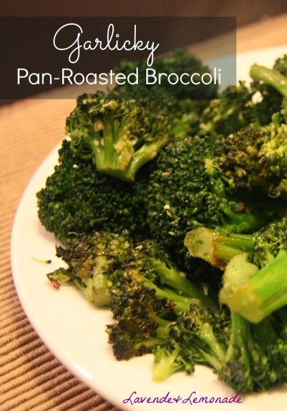 13 Garlic Recipes Steamed Broccoli Recipes, Broccoli Recipes Side Dish, Roasted Broccoli Recipe, Broccoli Sauteed, Broccoli Dishes, How To Cook Broccoli, Simple Healthy Recipes, Pumpkin Risotto, Fresh Broccoli