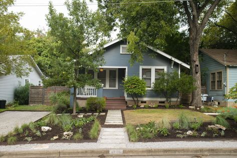 Front Yard Landscaping Texas, Texas Landscape Design, Landscaping Texas, Texas Plants, Texas Landscape, Front Walk, Native Son, Texas Gardening, Invasive Plants