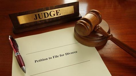 The 3 Biggest Advantages To Filing For Divorce First Filing For Divorce, Legal Separation, Divorce Law, Divorce Court, Divorce Mediation, Divorce Help, Case File, Divorce Process, Divorce Papers