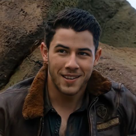 Nick Jonas Jumanji, Jumanji Characters, Alex Vreeke, Mad World, Hollywood Movies, Nick Jonas, Fav Characters, Jonas Brothers, Holy Grail