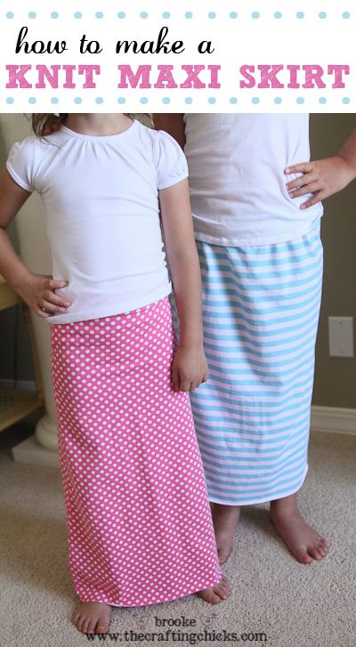 Girls jersey knit cotton Maxi Skirt Tutorial with fold-over waist band. You could probably copy this to make a woman's skirt (with different measurements, of course). Making Skirt, Girls Maxi Skirt, Maxi Skirt Tutorial, Maxi Skirt Pattern, Diy Skirts, Sew Ideas, Skirt Pattern Free, Skirt Diy, Cotton Maxi Skirts