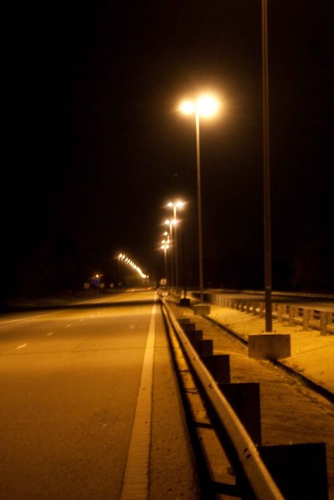 Highway at night Highway Wallpaper Night, Empty Road Night Aesthetic, Highway Aesthetic Night Car, Cars On Highway At Night Aesthetic, Peaky Blinders Poster, Driving On The Highway At Night, Road Photography, Kid Friendly Travel Destinations, Kid Friendly Trips