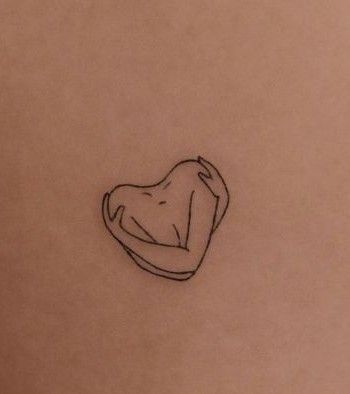 Femininist Tattoo, Leg Tattoos Minimalist, Line Art Tattoos Aesthetic, Communication Tattoo, Tatoos About Body Positivity, Tattoos Of Women Bodies, Lesbian Tattoo Aesthetic, Transmasc Tattoo, Feminist Tattoos For Women