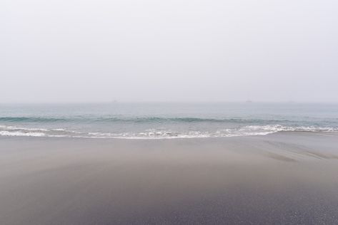 Free Images : beach, sea, coast, sand, ocean, horizon, fog, morning, shore, foggy, seascape, weather, bay, seashore, body of water, atmospheric phenomenon, wind wave 4500x3004 -  - 1176326 - Free stock photos - PxHere Seashore Painting, Seascape Photography, Highway 1, Instagram Photo, Photography, Instagram