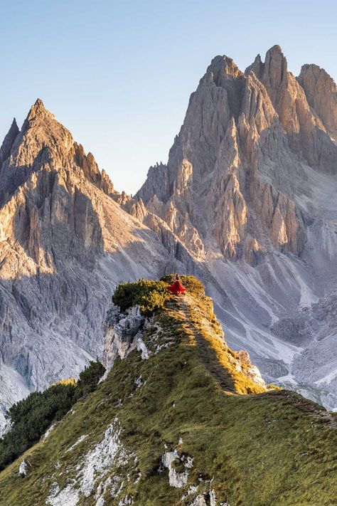 Everything you need to know about the Cadini di Misurina hike. Step-by-step instructions on how to find the Instagram famous viewpoint in the Dolomites! | Dolomites Italy Photography | Dolomites Italy Hiking | Italy Travel Tips | Dolomites Photography | Dolomites Viewpoint | Dolomites Travel Tips | Cadini di Misurina Italy | Cadini di Misurina Hike | Best hikes in the Dolomites | Dolomites Hiking Tips | Best Viewpoints in the Dolomites | Dolomites Photography Spots | Dolomites Hiking Trail Dolomites Hiking, Best Places In Italy, Dolomites Italy, The Dolomites, Italy Travel Tips, Italy Photography, Italy Aesthetic, Trip Itinerary, Road Trip Itinerary