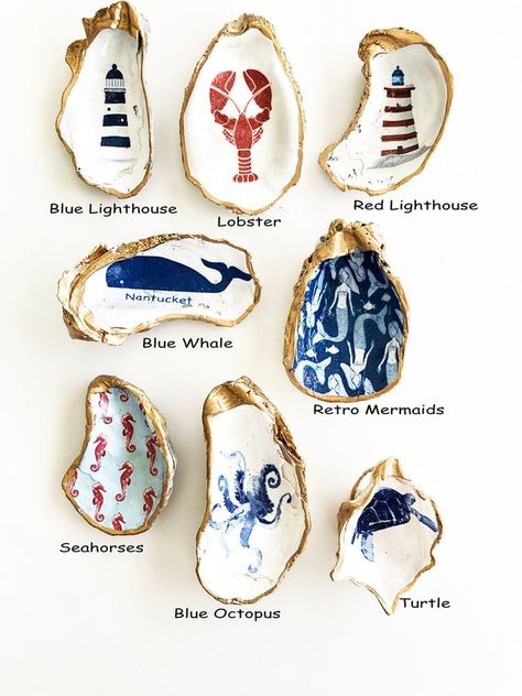 Deco Marine, Oyster Shell Crafts, Art Coquillage, Shell Crafts Diy, Painted Shells, Oyster Shells, Seashell Art, Jolly Roger, Beach Crafts