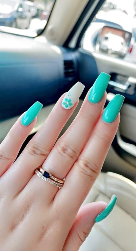 Teal Acrylic Nails, Tiffany Blue Nails, Tiffany Nails, Teal Nail Designs, Aqua Nails, Unghie Sfumate, Teal Nails, Turquoise Nails, Spring Acrylic Nails