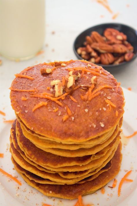 Carrot Oatmeal, Oatmeal Pancake, Carrot Pancakes, German Apple Pancake, Protein Powder Pancakes, Kids Pancakes, Ic Diet, Vegetable Pancakes, Healthy Waffles