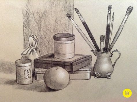 Observational Drawing. Still life in charcoal. www.myartdublin.com Still Life Drawing Ideas, Still Life Ideas, Galaxy Hd, Creative Still Life, Book Silhouette, Drawing Still Life, Composition Drawing, Life Drawing Classes, Random Objects