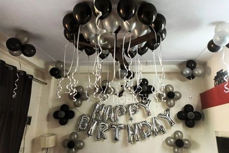 Birthday Room Corner Decorations, Black And Silver Balloons, Room Corner Decoration, Birthday Balloon Decoration, Black And White Balloons, Month Anniversary, Balloon Surprise, Silver Balloons, Birthday Room Decorations