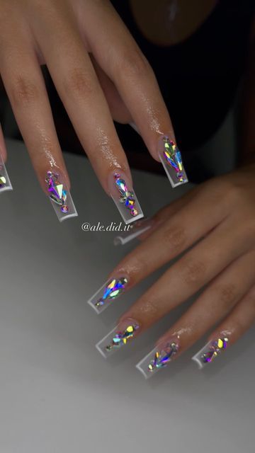 White And Rhinestone Nails, Clear Nails With Diamonds, Clear Rhinestone Acrylic Nails, Clear Rhinestone Nails, White And Clear Acrylic Nails, Clear Matte Nails, Clear Acrylic Nails With Rhinestones, Nails With Stones Rhinestones, Clear Nails With Gems