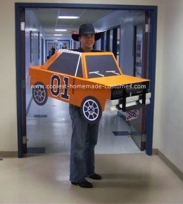 The General Lee - Dukes of Hazzard Halloween Costume for Teagan Dukes Of Hazzard Tattoo, Duke Of Hazzard, Dukes Of Hazzard Cartoon, Dukes Of Hazzard 2005, The General Lee, Johnny Knoxville Dukes Of Hazzard, General Lee Car, Car Costume, 80s Icons