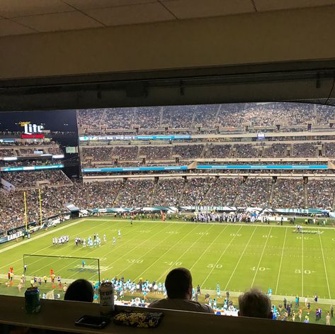 Eagles game! Duncan’s work miraculously had 2 box seats available and he got them!! Eagles Stadium, Philadelphia Eagles Stadium, Saudi Aesthetic, Football Box, Eagles Game, Broken Doll, Eagles Football, Nfl Games, Games Box