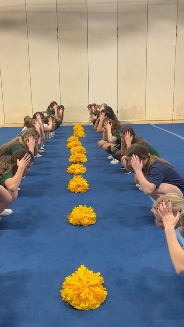 Team Building Cheerleading, Fun Games For Cheer Practice, Cheerleading Team Building Activities, Cheerleading Games Team Building, Cheer Team Activities, Cheer Team Building Games, Cheer Camp Activities, Cheerleading Team Bonding Activities, Cheer Practice Games