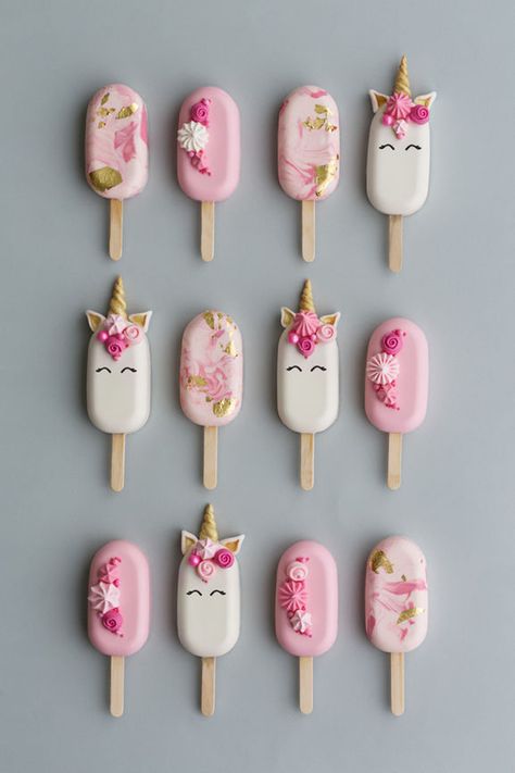 Popsicles Cake, Ice Cream Cake Pops, Kue Macaroon, Unicorn Ice Cream, Ice Cream Pops, Cupcakes Decorados, Healthy Food Facts, Unicorn Cake, Cute Desserts