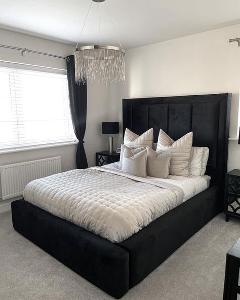 Charlie on Instagram: "I told myself I would rly tidy the house this weekend but all I’ve done is basically move mess around the house🤣 and now it’s Sunday evening which means you can’t do anything but chill ready for Monday back at work tomorrow. #barratthomes #barrattennerdale #barratthomesennerdale #masterbedroom #masterbedroomdesign #masterbedroomdecor #masterbedroommakeover #bedroomstyle #bedroomstyling #bedroomideas #neutralhome #neutralhomedecor #neutralstyle #a_e_s_t_h_e_t_i_c #homeaes Beige And Black Bedroom, Bed Frame Sizes, Black Bed Frame, Black Headboard, Wingback Bed, Sleigh Bed, Work Tomorrow, Sunday Evening, Sleigh Beds