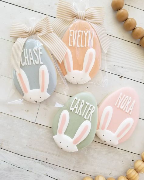 @eaststreetcookieco shared a photo on Instagram: “Easter options are now available for preorder at eaststreetcookieco.com! Pick up will be on the south side of Indianapolis near Southport…” • Mar 7, 2021 at 10:57pm UTC Easter Event Ideas, Bread Machine Recipes Easy, Easter Egg Cookies Decorated, Make Sourdough Starter, Easter Sugar Cookies Decorated, Easter Egg Sugar Cookies, Make A Sourdough Starter, Cooking Vegetarian, No Bake Sugar Cookies