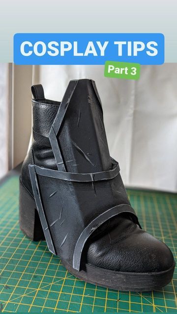 Leg Armor Pattern, Cosplay Craft Ideas, Cosplay Armor Pattern, Kris Deltarune Cosplay, Cosplay Props Diy, Dnd Cosplay, Cosplay Foam, Cosplay Crafts, Cosplay Patterns