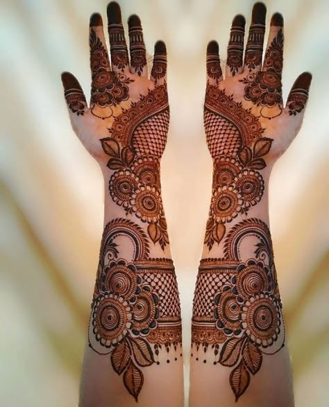 New Design Mehandi, Arabic Mehandi Full Hand Design, Mehandi Designs For Hands Unique Front Arabic, Mehindhi Design Stylish, Bangle Mehendi Designs For Hands, Latest Bridal Mehendi Designs, Designed Tattoos, Arab Bride, Latest Arabic Mehndi Designs