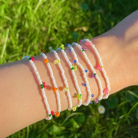 NEW IN! Fruits beaded bracelets 😍🍓🍇🍒🍊🍋🫐 Shop an entire collection of fruity bracelets in my Etsy store now 💕 visit the link on my page to order ✨ • • • #beadedbracelets #etsyjewelry #beadedbracelet #cherrybracelet #cherrybracelets #custommade #customgift #handmadejewelry #handmadegift #giftforher #giftformom #giftforgirlfriend #friendshipbracelet #kawaiijewelry #daintyjewelry #smallbusiness #discoverunder10k #femininestyle #summervibes #kawaiiaesthetic #beadedjewelry #jewelryforwomen #jewe... Fruit Bracelet Ideas, Fruit Beaded Bracelet, Seed Beads Bracelets Ideas, Comfy Bracelets, Fruit Bracelet, Bracelet For Girls, Kawaii Jewelry, Diy Bracelet Designs, Beads Bracelet Design