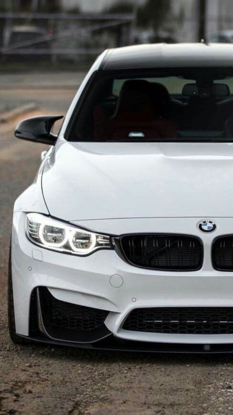 Bmw M4 White, E90 M3, Bmw White, M3 Car, Bed Workout, Dream Cars Bmw, Bmw Wallpapers, Ronaldo Videos, 535i Bmw