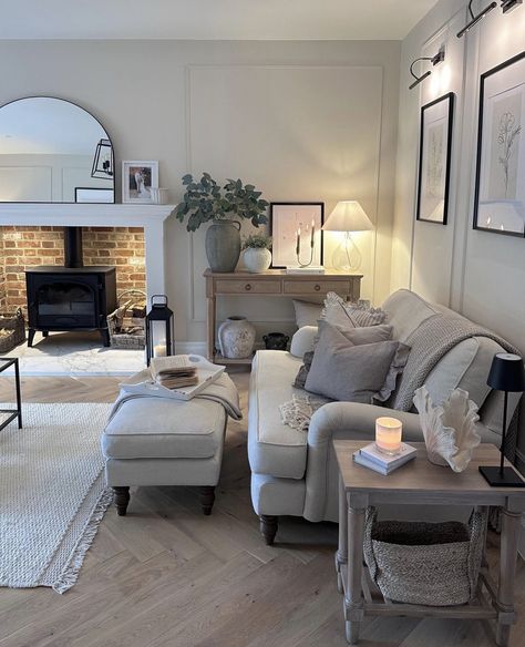 Relaxing Lounge Ideas, Cottage Lounge Decor, Tiny Lounge Ideas, The White Company Living Room, White Company Living Room, Cream And Grey Living Room, Cornforth White Living Room, English Living Rooms, Long Living Room Layout