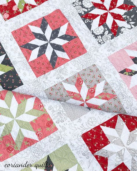 Freebies Pattern, Layer Cake Quilt Patterns, Charm Pack Quilt, Charm Pack Quilts, Cottage Quilt, Whole Cloth Quilts, Layer Cake Quilts, Paper Quilt, Fat Quarter Quilt