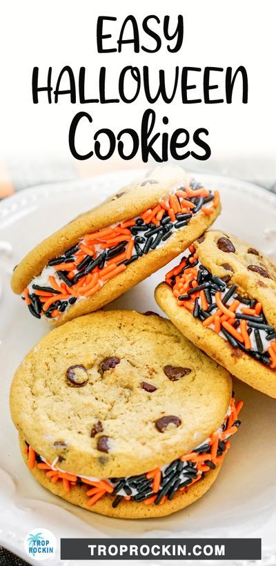 Fast Halloween Desserts, Halloween Cookies With Chocolate Chip Cookies, Decorative Chocolate Chip Cookies, Chocolate Chip Cookies Halloween, Halloween Treats Desserts Easy, Homemade Halloween Treats For Kids, Halloween Chocolate Chip Cookie Ideas, Decorated Chocolate Chip Cookies, Halloween Cookies Easy