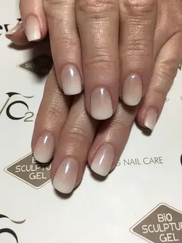 17 Elegant Nail Design Ideas for Women Over 40 Ombre Nails Brown And White, Brown And White Ombre Nails, Beige Ombre Nails, Beige Nails Ideas, Champagne Nails, Ombre Gel Nails, Purple Ombre Nails, Pink French Nails, Engagement Nails