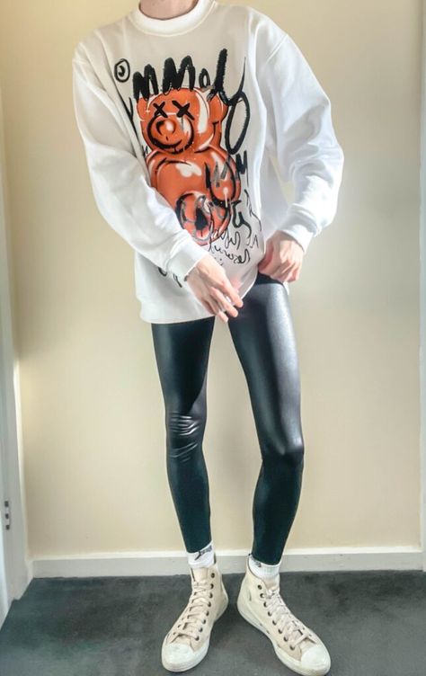 Style Oversized Sweatshirt, Femboy Outfit, Men Leggings, Mens Leather Pants, Music Fashion, Feminine Outfit, Mens Leather, Oversized Sweatshirt, Leather Leggings