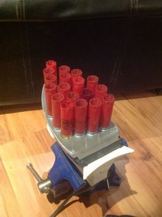 Instructable: how to remove the plastic from spent shotshells! Shotgun Shell Art, Shell Casings Crafts, Bullet Casing Crafts, Shotgun Shell Crafts, Hunting Crafts, Bullet Casing Jewelry, Bullet Crafts, Bullet Shell, Bullet Casing