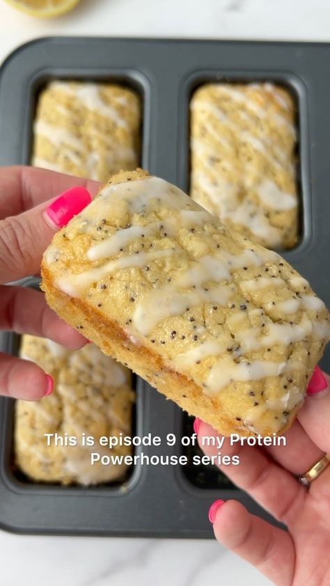 Alice | easy healthy recipes | LEMON AND POPPYSEED PROTEIN BREAKFAST SLICES 🍋🤤 This is day 9 of my new series PROTEIN POWERHOUSES 💪🏻 where I will be sharing a new high… | Instagram High Protein Breakfast Loaf, Protein Lemon Poppyseed Muffins, Gf Protein Muffins, Small High Protein Meals, High Protein Low Calorie Dessert, High Protein Muffins Healthy, High Protein Sides, High Protein Meals Breakfast, Easy High Protein Snacks