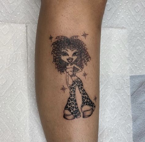 Black Bratz Tattoo, Black Bratz Doll Tattoo, Small Bratz Tattoo, Brats Doll Tattoos For Women, Bratz Doll Tattoo, Bratz Jeans, Bratz Tattoo Design, Bratz Tattoo, Afro Tattoo