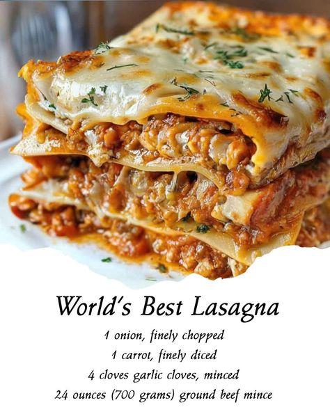 Turkey Lasagna Recipe, Dinners Summer, World's Best Lasagna, Worlds Best Lasagna, Beef Lasagna Recipe, The Best Lasagna, Creamed Chipped Beef, Turkey Lasagna, Best Lasagna