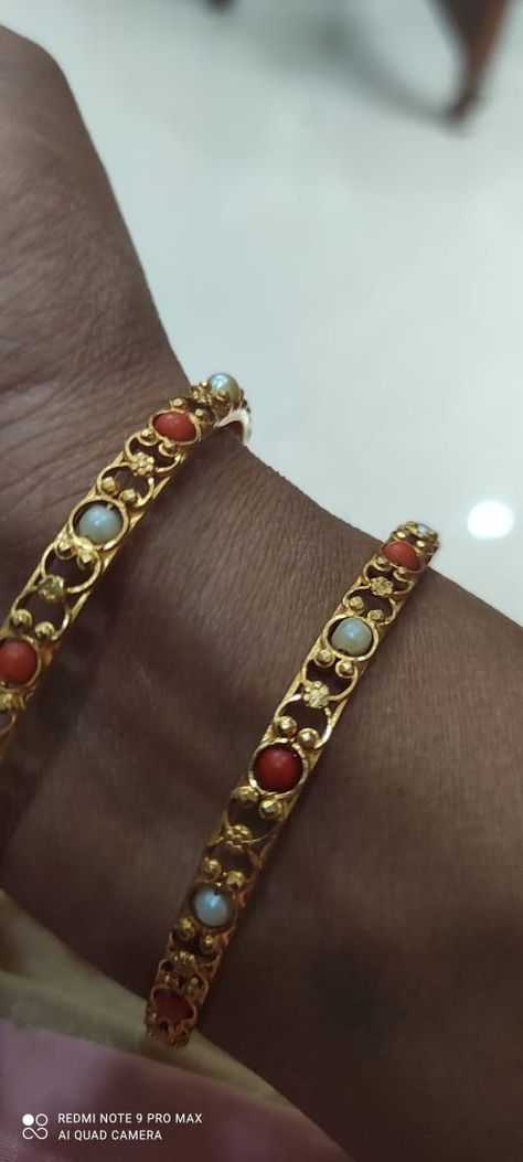 Navaratan Bangles, Pearl Bangles Indian Gold, Gold Bangles Set, Gold Jhumkas, Traditional Bangles, Diamond Necklace Wedding, Gold Earrings For Kids, Color Stones Jewelry, Designer Bangles