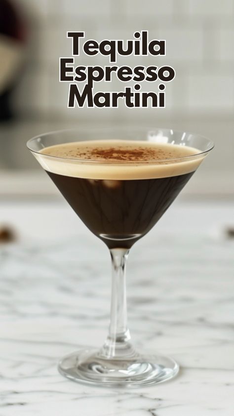 Tequila Espresso Martini, Bartender 101, Simple Syrup Cocktails, Desert Bar, Espresso Martinis, Cocktail Drinks Alcoholic, Whisky Cocktails, Best Tequila, Cocktail Syrups