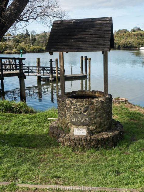 Wishing well outside the Stone Store in Kerikeri New Zealand Farmhouse Yard, Wishing Wells, Stone Store, Globe Travel, Garden Beautiful, Nice Ideas, Farm Garden, Fruit Flowers, Wishing Well